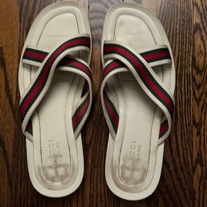 Men’s Gucci sandals